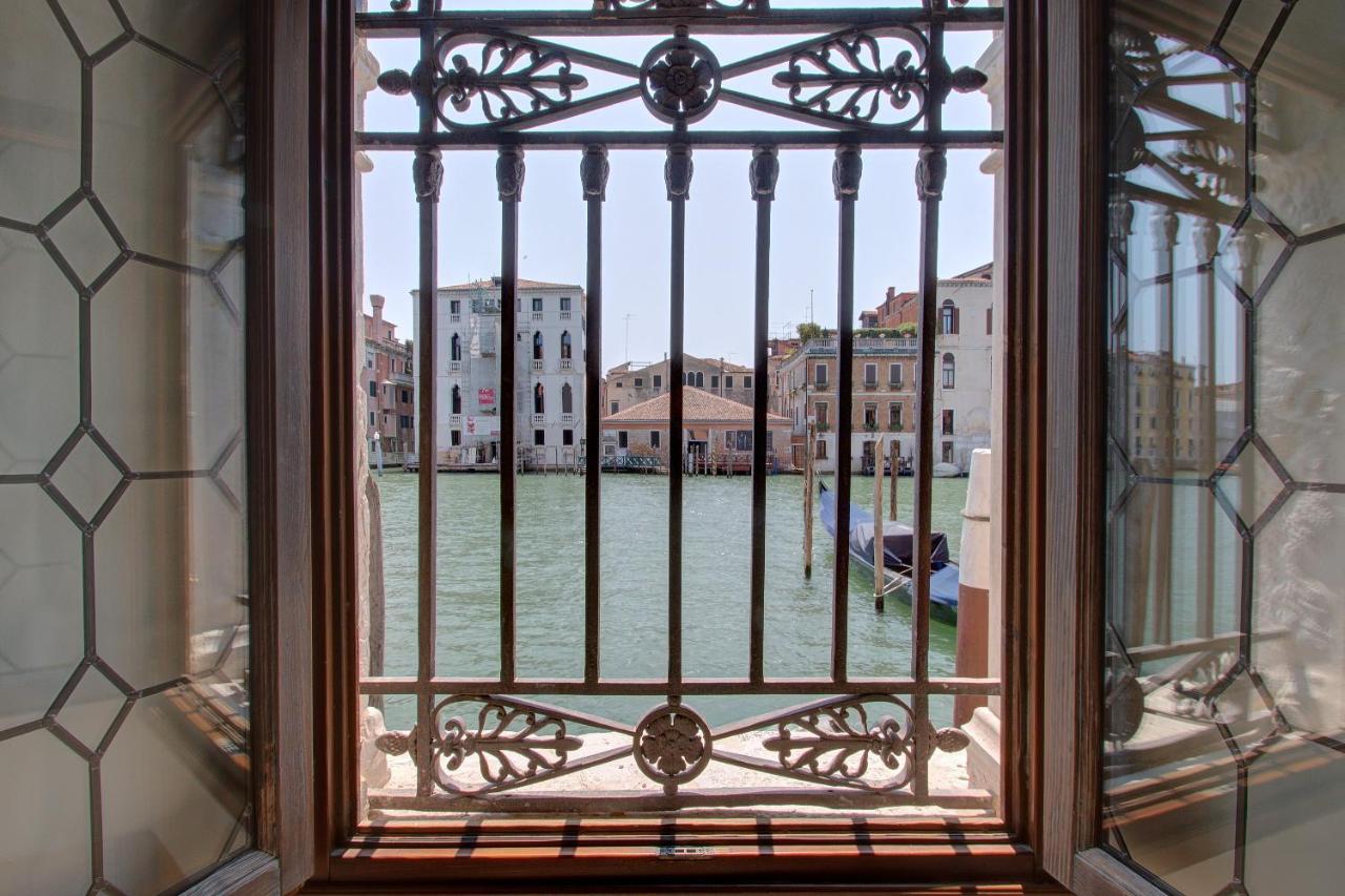 Tribuno Grand Canal Венеция Екстериор снимка