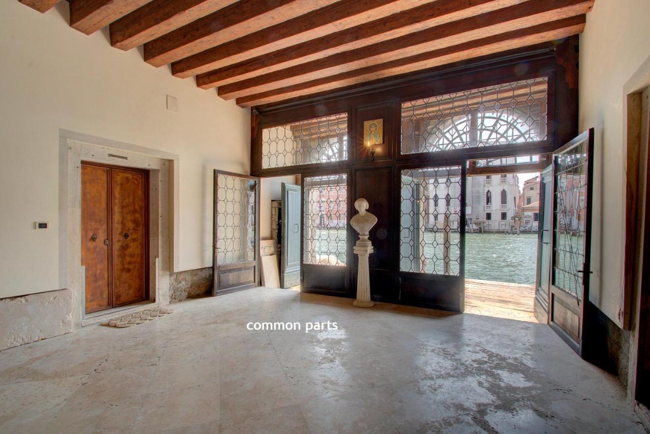 Tribuno Grand Canal Венеция Екстериор снимка