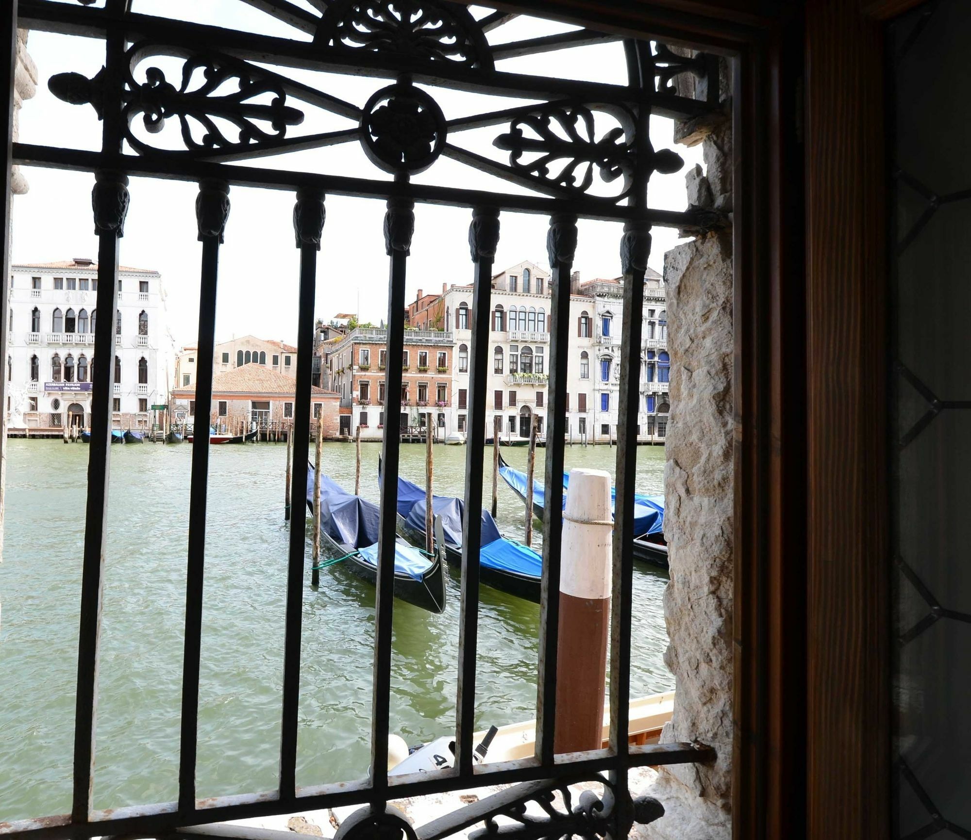 Tribuno Grand Canal Венеция Екстериор снимка